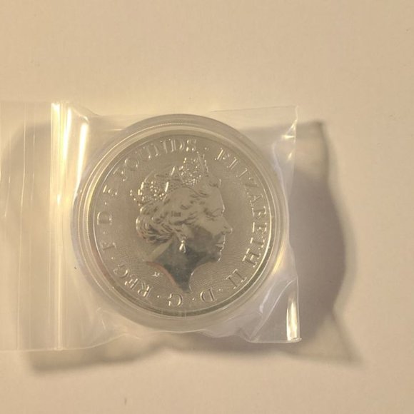 2020 Queen's Beast White Horse of Hanover 2 oz Silver Coin in capsule - Picture 4 of 4